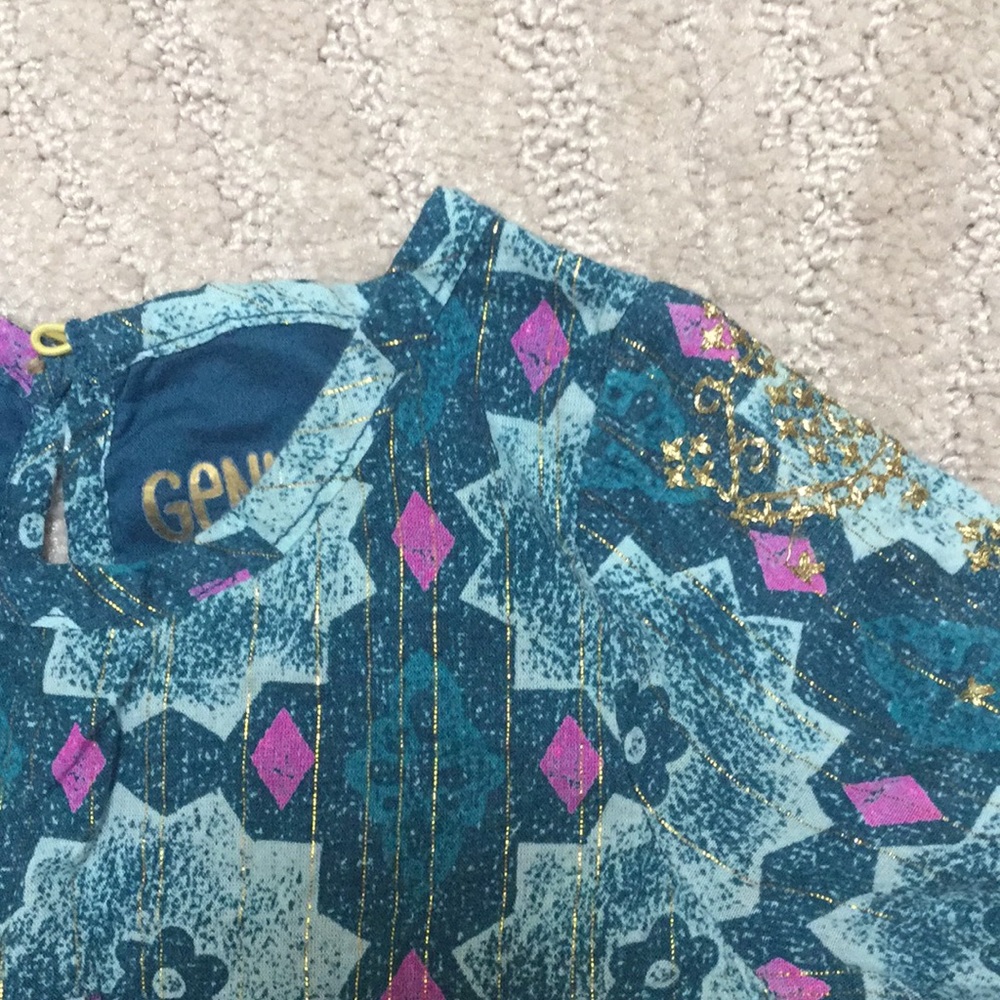 Gorgeous boho blouse with pockets - flowy and cute - Picture 2 of 7